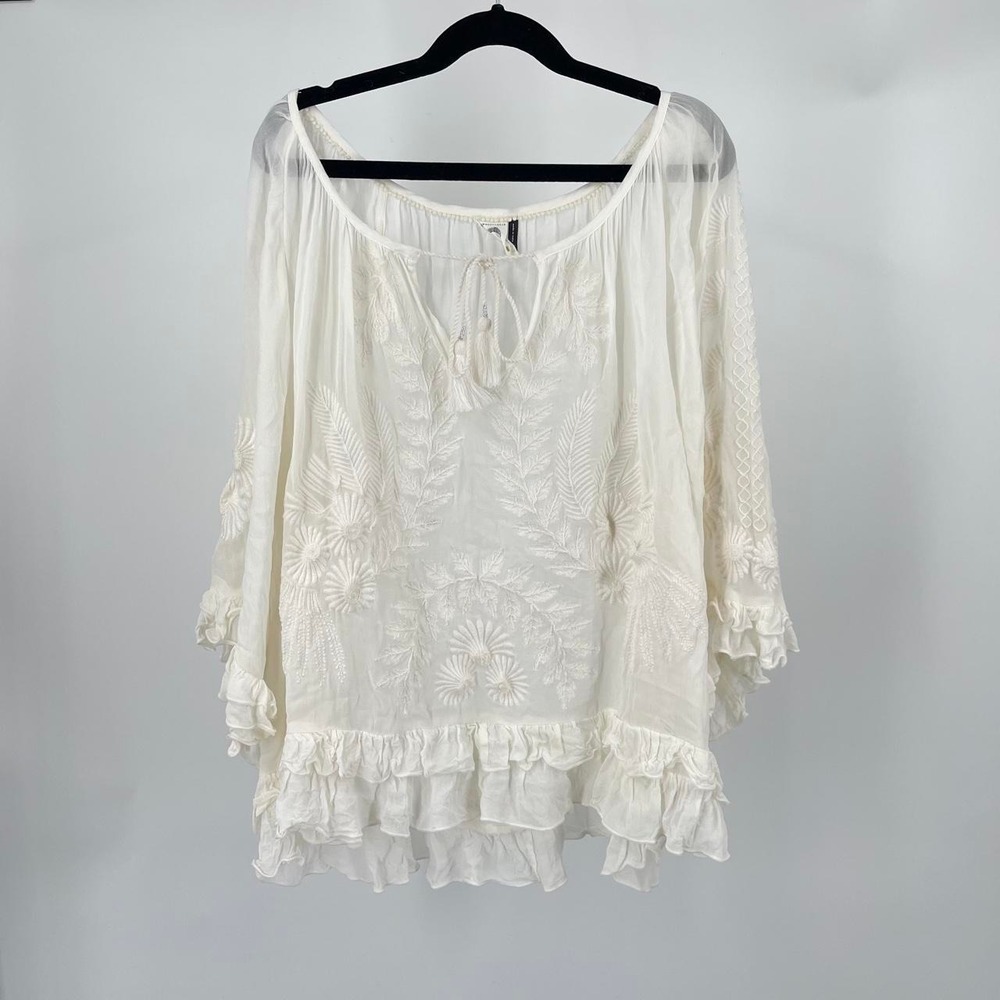 Anthropologie Women's Boho Flowy Tassel Top M Coastal Fairy Floral Ruffle Hippie